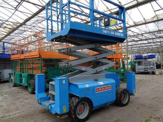 Ножничный подъемник Genie GS2668: фото 12