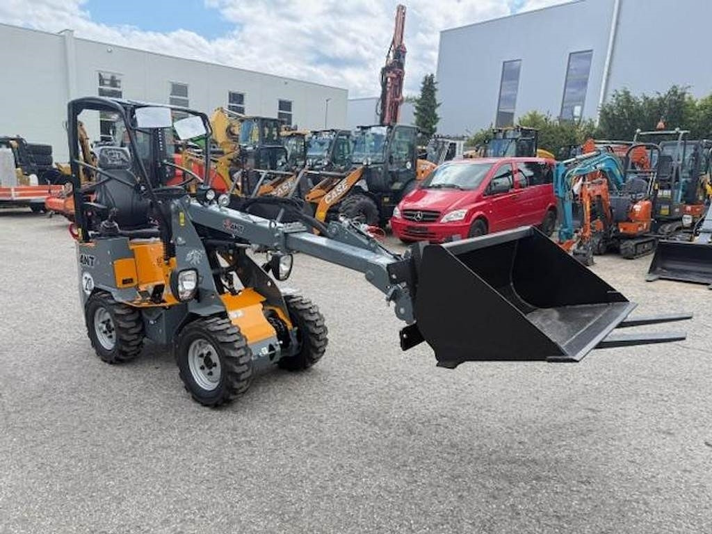 GiANT G1200 Tele - Колёсный погрузчик: фото 3 GiANT G1200 Tele - Колёсный погрузчик: фото 3