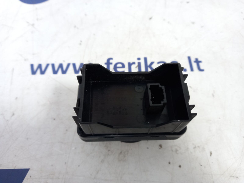 DAF Jungiklis - Приборная панель для Грузовиков: фото 2 DAF Jungiklis - Приборная панель для Грузовиков: фото 2