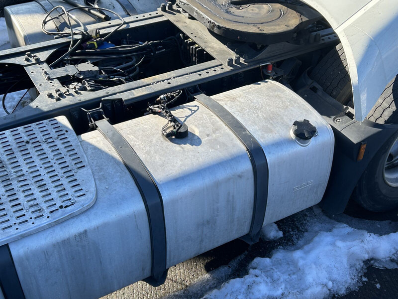 DAF - Топливный бак для Грузовиков: фото 3 DAF - Топливный бак для Грузовиков: фото 3