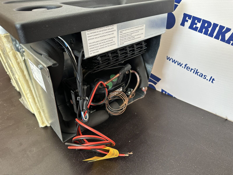 Новый Кабина и интерьер для Грузовиков DAF XF105 / XF106: фото 6 Новый Кабина и интерьер для Грузовиков DAF XF105 / XF106: фото 6