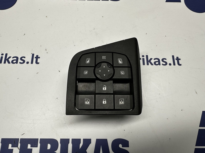 DAF windows and door lock switch - Приборная панель для Грузовиков: фото 1 DAF windows and door lock switch - Приборная панель для Грузовиков: фото 1