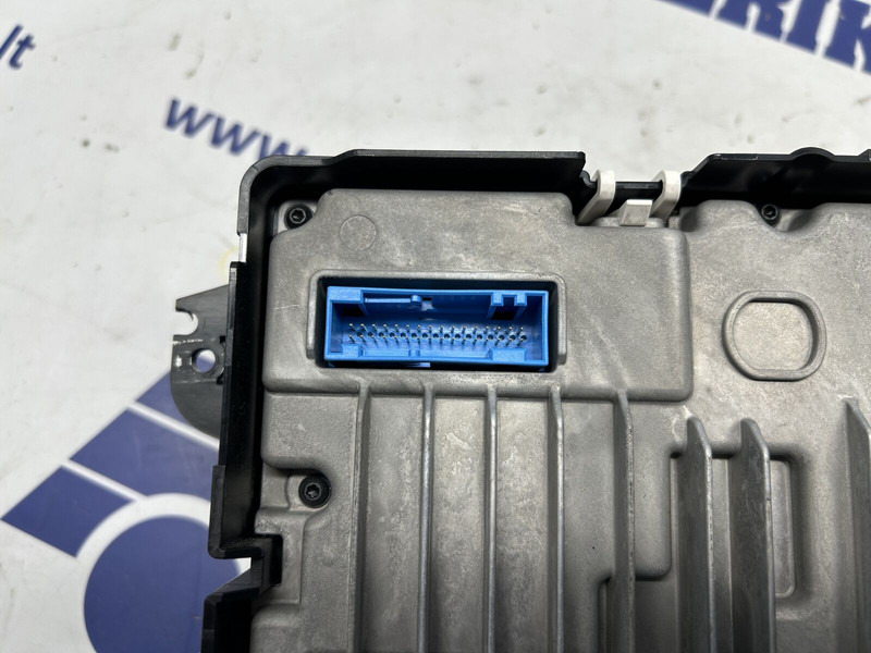 MAN LED cluster, dashboard - Приборная панель для Грузовиков: фото 3 MAN LED cluster, dashboard - Приборная панель для Грузовиков: фото 3