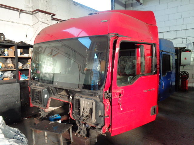 Кабина и интерьер для Грузовиков MAN TGA, TGX cabins for sale, BIG stock, few colors: фото 9 Кабина и интерьер для Грузовиков MAN TGA, TGX cabins for sale, BIG stock, few colors: фото 9
