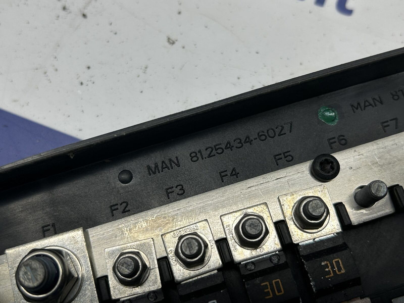 MAN TGX - Электрическая система для Грузовиков: фото 4 MAN TGX - Электрическая система для Грузовиков: фото 4