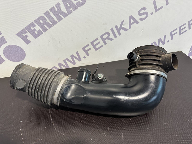 MAN TGX - Впускная труба для Грузовиков: фото 2 MAN TGX - Впускная труба для Грузовиков: фото 2