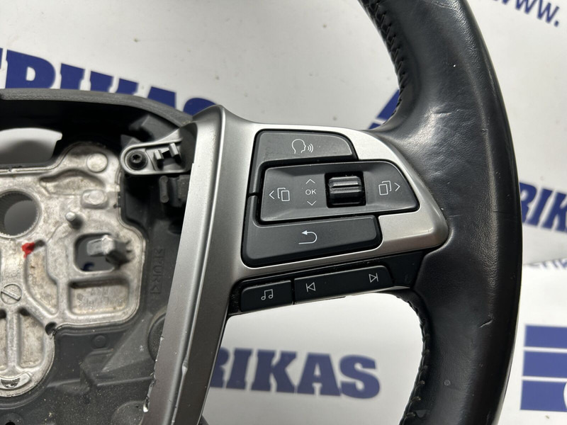 MAN multifunction steering wheel - Рулевое колесо для Грузовиков: фото 4 MAN multifunction steering wheel - Рулевое колесо для Грузовиков: фото 4