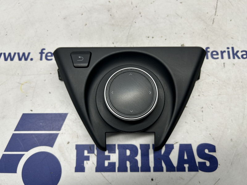 MAN multimedia switch, control module - Приборная панель для Грузовиков: фото 1 MAN multimedia switch, control module - Приборная панель для Грузовиков: фото 1