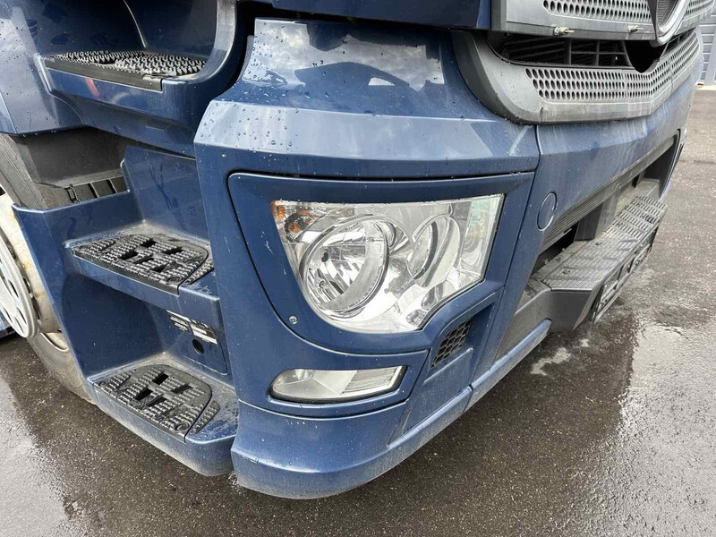 Mercedes-Benz Actros 1843 - Бампер для Грузовиков: фото 4 Mercedes-Benz Actros 1843 - Бампер для Грузовиков: фото 4