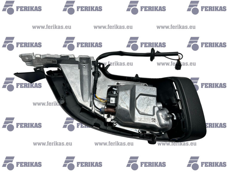 Mercedes-Benz - Кабина и интерьер для Грузовиков: фото 1 Mercedes-Benz - Кабина и интерьер для Грузовиков: фото 1