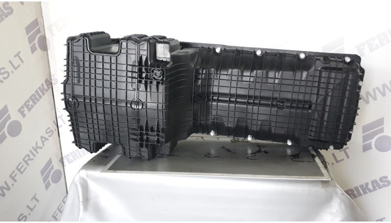 Mercedes-Benz OEM oil pan - Картер для Грузовиков: фото 3 Mercedes-Benz OEM oil pan - Картер для Грузовиков: фото 3