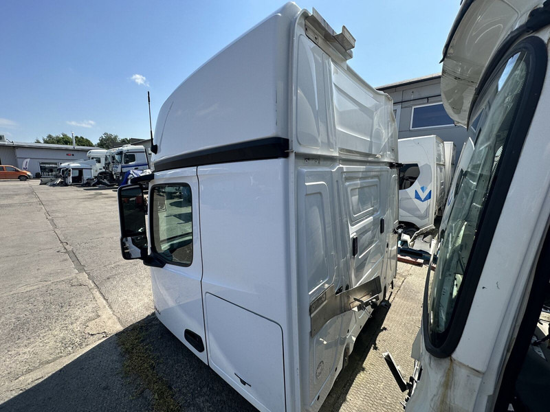 Mercedes-Benz cab - Кабина и интерьер для Грузовиков: фото 5 Mercedes-Benz cab - Кабина и интерьер для Грузовиков: фото 5