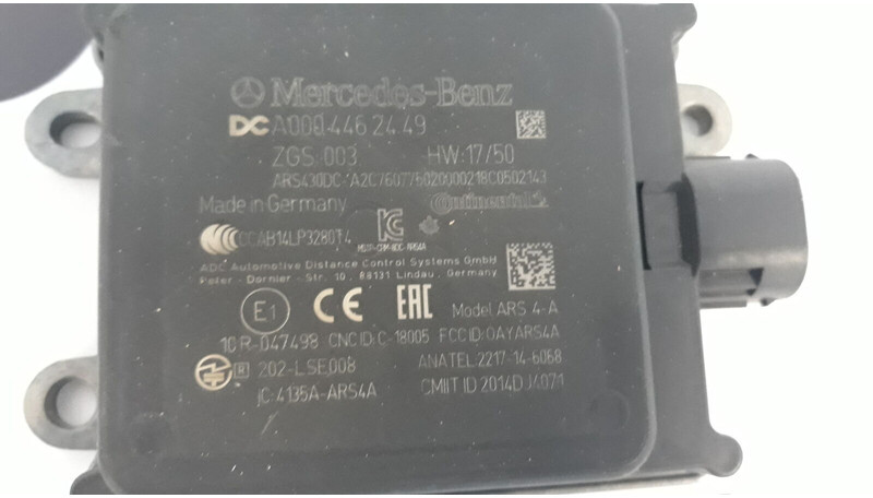 Mercedes-Benz distance radar sensor - Сенсор для Грузовиков: фото 3 Mercedes-Benz distance radar sensor - Сенсор для Грузовиков: фото 3