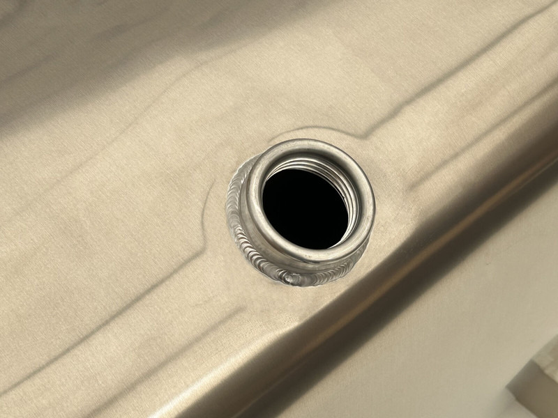 Scania New aluminum fuel tank 485L - Топливный бак для Грузовиков: фото 5 Scania New aluminum fuel tank 485L - Топливный бак для Грузовиков: фото 5