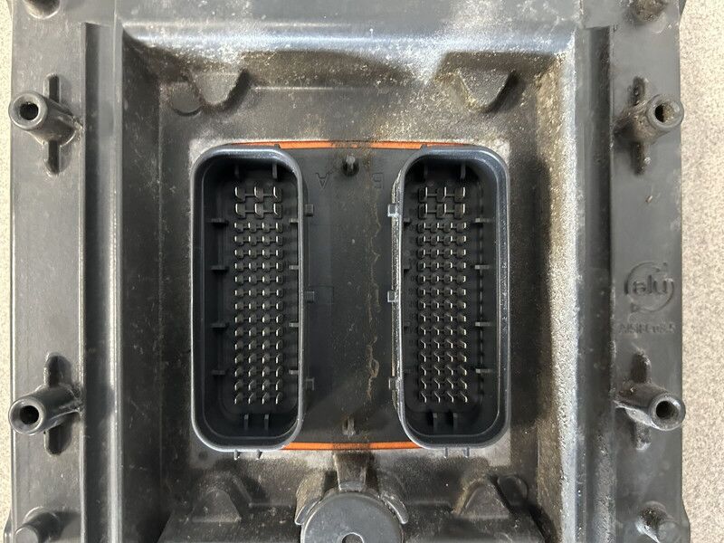Volvo ECU engine - Блок управления для Грузовиков: фото 3 Volvo ECU engine - Блок управления для Грузовиков: фото 3