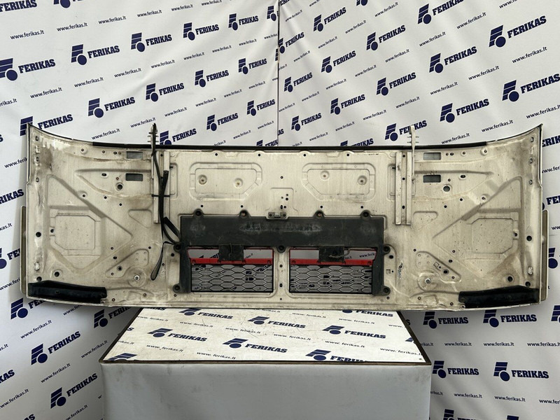 Volvo FH - Решётка радиатора для Грузовиков: фото 2 Volvo FH - Решётка радиатора для Грузовиков: фото 2