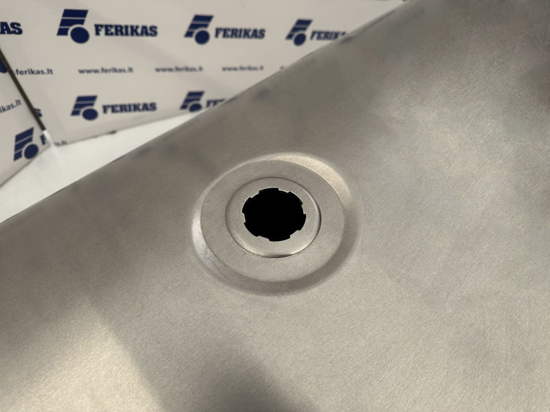 Volvo VOLVO RENAULT - Топливный бак для Грузовиков: фото 5 Volvo VOLVO RENAULT - Топливный бак для Грузовиков: фото 5