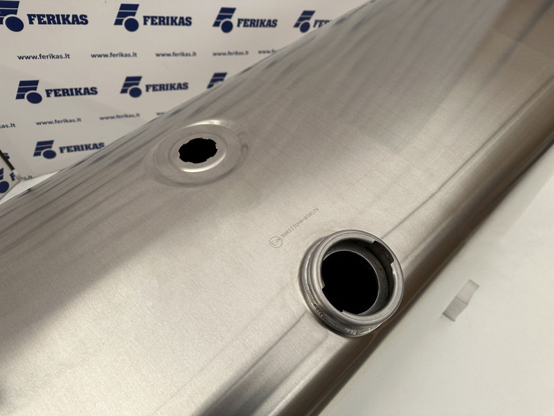 Volvo VOLVO RENAULT - Топливный бак для Грузовиков: фото 4 Volvo VOLVO RENAULT - Топливный бак для Грузовиков: фото 4