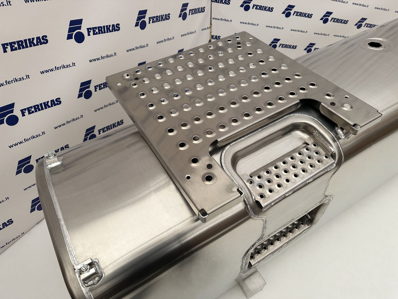 Volvo VOLVO RENAULT - Топливный бак для Грузовиков: фото 5 Volvo VOLVO RENAULT - Топливный бак для Грузовиков: фото 5