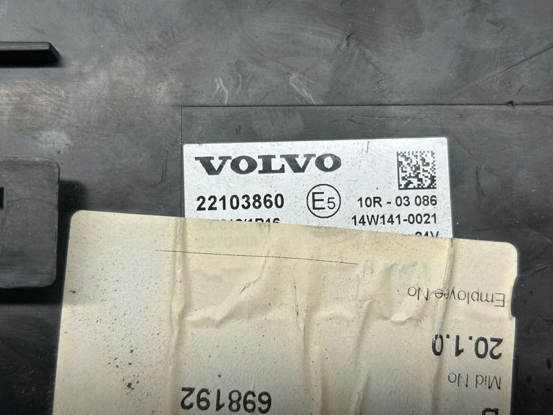 Volvo control unit - Блок управления для Грузовиков: фото 4 Volvo control unit - Блок управления для Грузовиков: фото 4