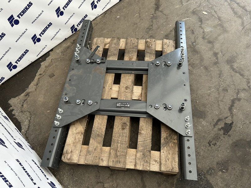 Volvo fifth wheel plate - Седло: фото 2 Volvo fifth wheel plate - Седло: фото 2