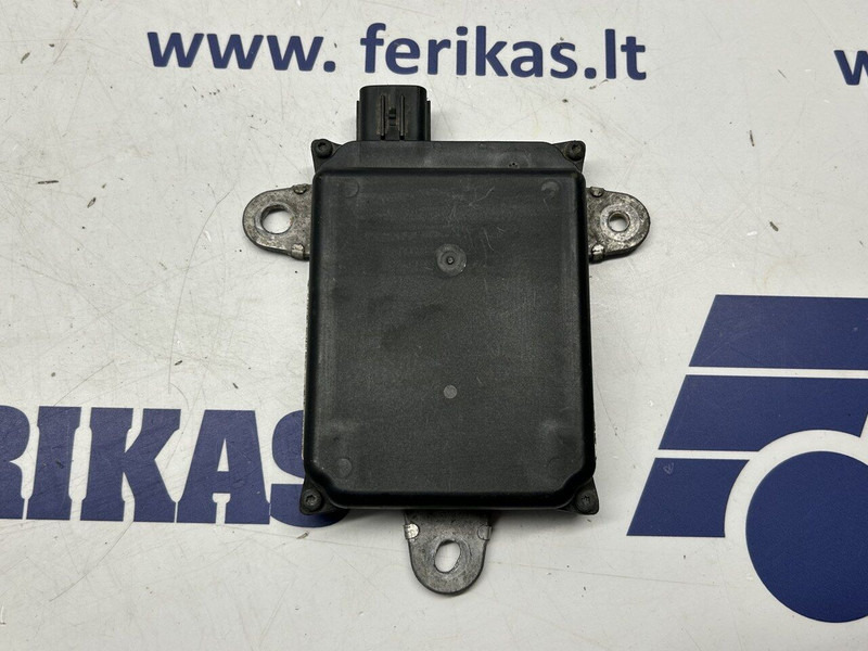 Volvo lane change support system, distance sensor - Сенсор для Грузовиков: фото 2 Volvo lane change support system, distance sensor - Сенсор для Грузовиков: фото 2