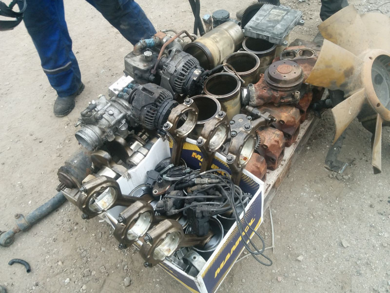 MAN E 2876 LOH 02 - Двигатель и запчасти: фото 3 MAN E 2876 LOH 02 - Двигатель и запчасти: фото 3