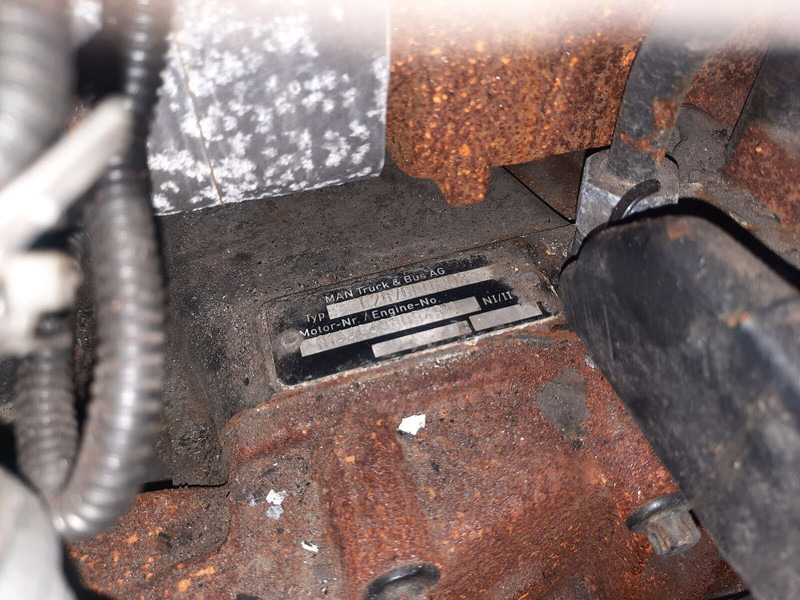 MAN E2876LUH03 - Двигатель: фото 4 MAN E2876LUH03 - Двигатель: фото 4