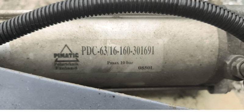 Neoplan BODE цилиндр закрытия - Гидравлический цилиндр: фото 3 Neoplan BODE цилиндр закрытия - Гидравлический цилиндр: фото 3