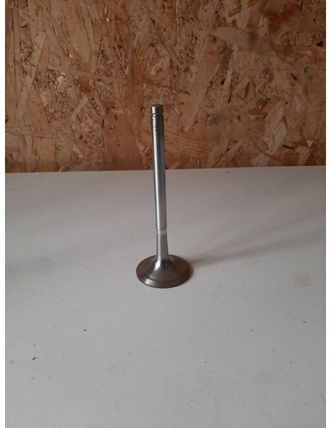 Onbekend - Двигатель и запчасти: фото 1 Onbekend - Двигатель и запчасти: фото 1