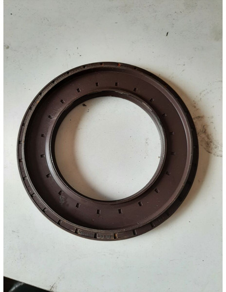 Volvo  - Коробка передач: фото 1 Volvo  - Коробка передач: фото 1