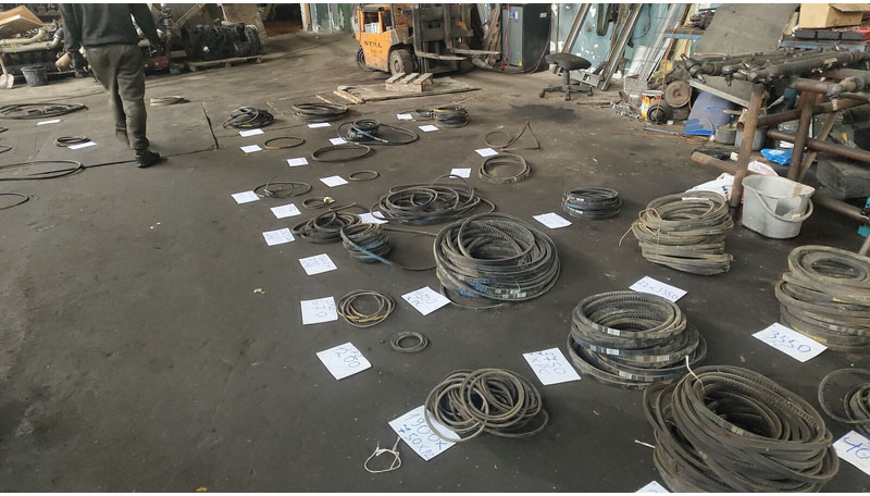 Volvo - Двигатель и запчасти: фото 2 Volvo - Двигатель и запчасти: фото 2