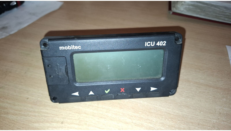 Volvo предохранительные платы Ивеко - Приборная панель: фото 4 Volvo предохранительные платы Ивеко - Приборная панель: фото 4