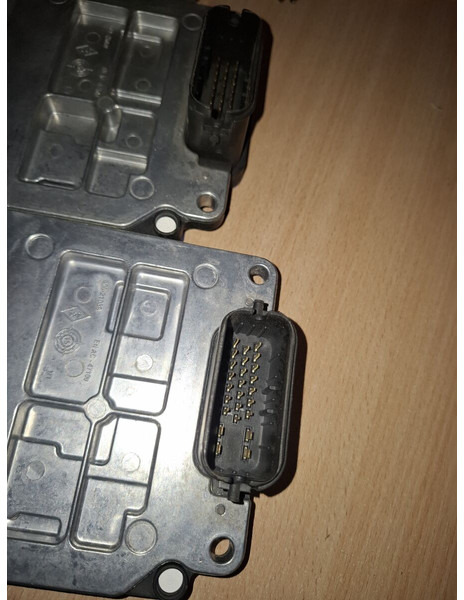 ZF - Блок управления: фото 4 ZF - Блок управления: фото 4