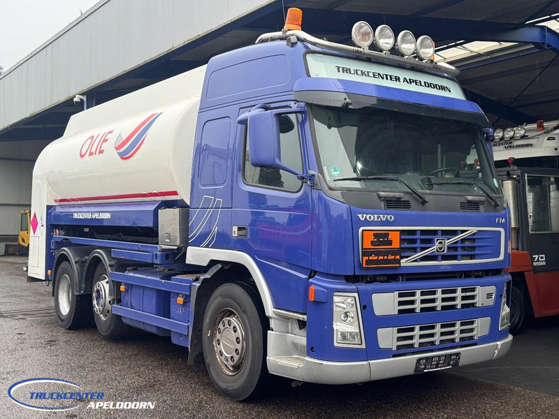 Volvo FM 340 - Грузовик-цистерна: фото 1 Volvo FM 340 - Грузовик-цистерна: фото 1