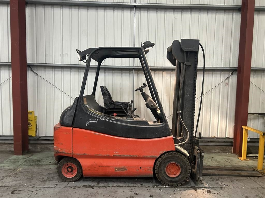 Linde E30-02 - Электропогрузчик: фото 5 Linde E30-02 - Электропогрузчик: фото 5