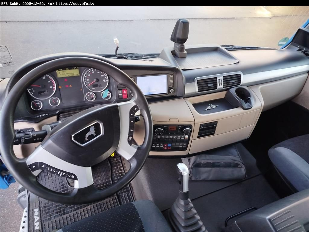 MAN TGS 26.500 6x4 BL Unfall-Fahrzeug! Instandgesetz - Крюковой мультилифт: фото 4 MAN TGS 26.500 6x4 BL Unfall-Fahrzeug! Instandgesetz - Крюковой мультилифт: фото 4