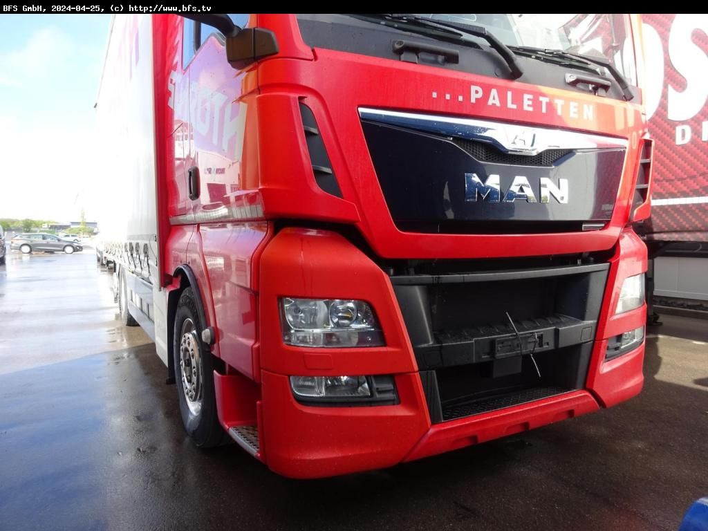MAN TGX 26.440 6x2-2 LL lenk lift Achse Hub-Dach - Тентованный грузовик: фото 3 MAN TGX 26.440 6x2-2 LL lenk lift Achse Hub-Dach - Тентованный грузовик: фото 3