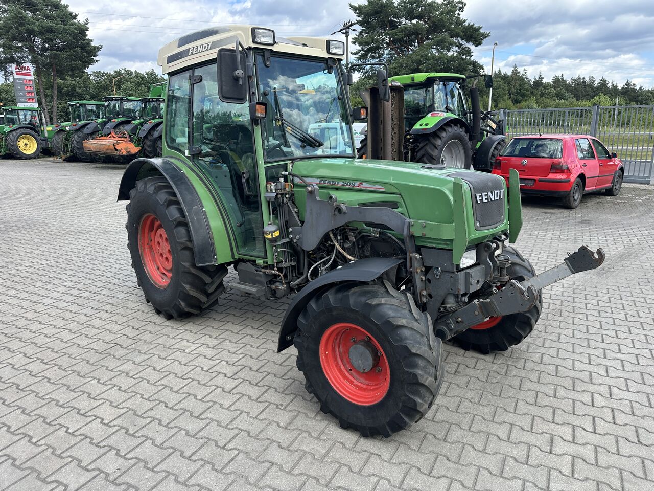 FENDT 209 P - Трактор: фото 3 FENDT 209 P - Трактор: фото 3