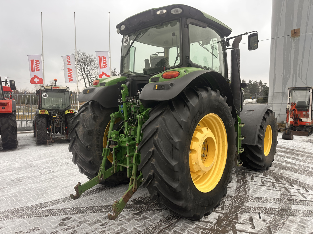 JOHN DEERE 6170R - Трактор: фото 3 JOHN DEERE 6170R - Трактор: фото 3