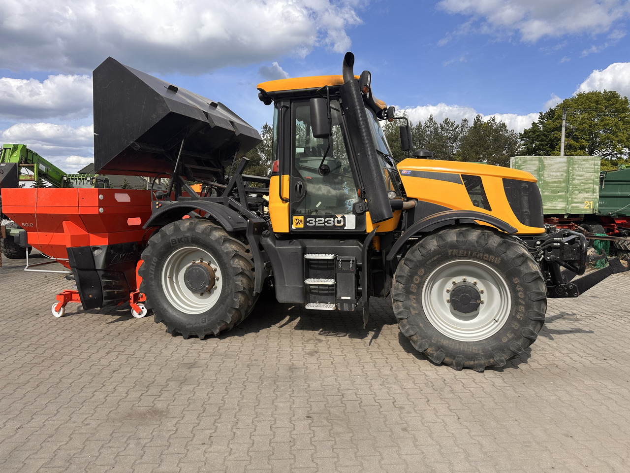 RAUCH AXIS-H 50.2 EMC+W VariSpread Dynamic GPS CCI 1200 IsoBus - Разбрасыватель удобрений: фото 4 RAUCH AXIS-H 50.2 EMC+W VariSpread Dynamic GPS CCI 1200 IsoBus - Разбрасыватель удобрений: фото 4