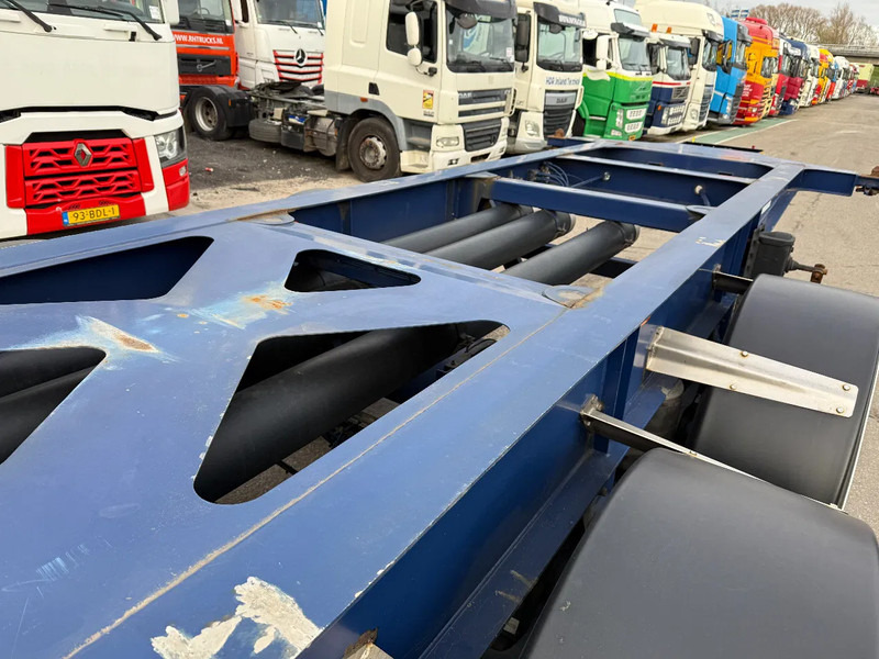 Полуприцеп-цистерна Burg BPO 12-27 CCXAX, TANK CHASSIS: фото 8 Полуприцеп-цистерна Burg BPO 12-27 CCXAX, TANK CHASSIS: фото 8