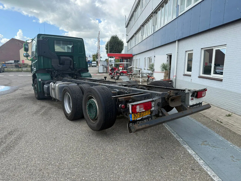 DAF CF 400 6X2 EURO 6 - ONLY 689.209 KM + STEERING AXLE - Грузовик-шасси: фото 5 DAF CF 400 6X2 EURO 6 - ONLY 689.209 KM + STEERING AXLE - Грузовик-шасси: фото 5