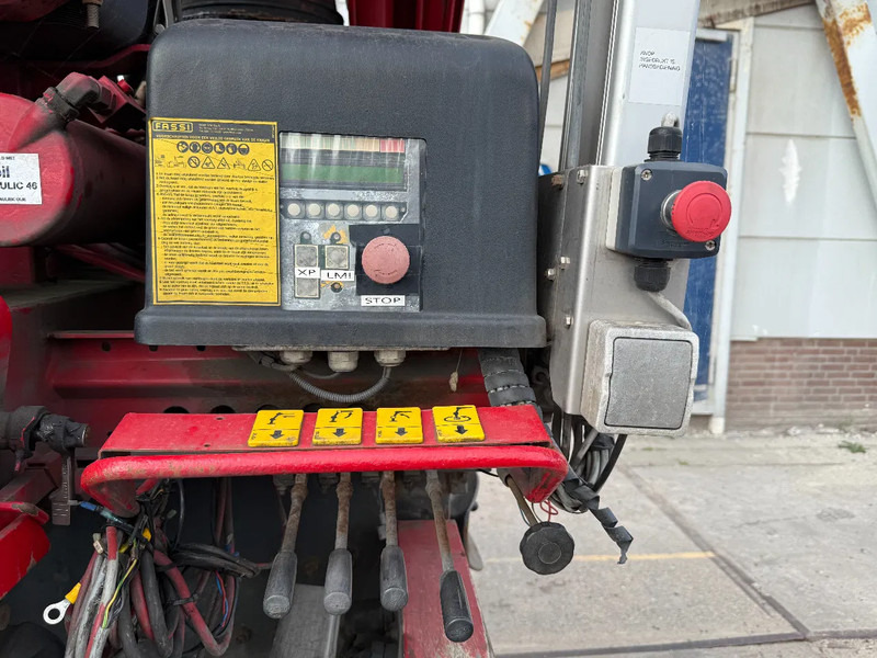 FASSI F150A22 + REMOTE CONTROL F150A22 - Стрела: фото 4 FASSI F150A22 + REMOTE CONTROL F150A22 - Стрела: фото 4