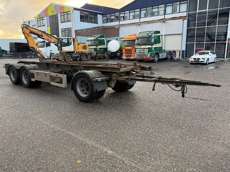 GS 3 AXLE - SAF + LIFTING AXLE - Прицеп-контейнеровоз/ Сменный кузов: фото 3 GS 3 AXLE - SAF + LIFTING AXLE - Прицеп-контейнеровоз/ Сменный кузов: фото 3