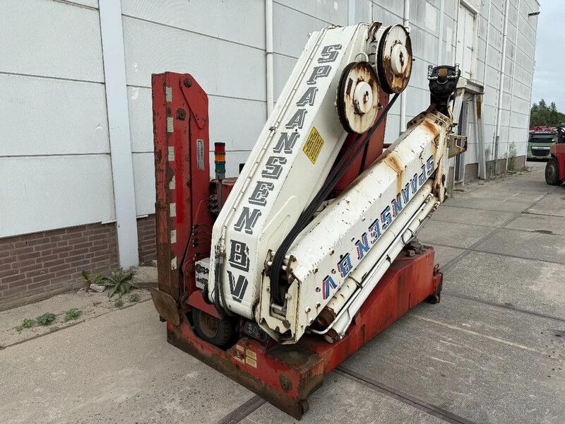 Hiab R330-F4 REMOTE CONTROLE AN STAMPS HATZ MOTOR - Стрела: фото 1 Hiab R330-F4 REMOTE CONTROLE AN STAMPS HATZ MOTOR - Стрела: фото 1