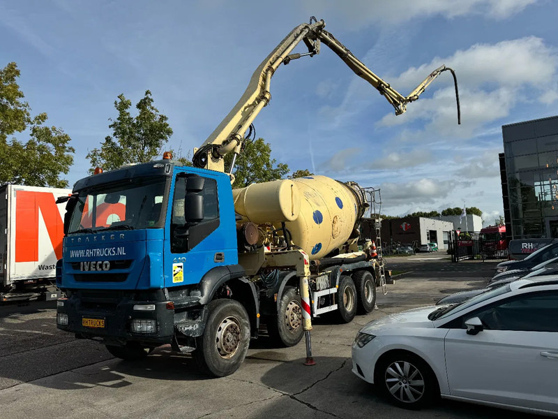 Iveco Eurotrakker 410 8X4 CIFA PUMP 24M + MIXER FULL STEEL + REMOTE CONTROL - Автобетононасос: фото 1 Iveco Eurotrakker 410 8X4 CIFA PUMP 24M + MIXER FULL STEEL + REMOTE CONTROL - Автобетононасос: фото 1