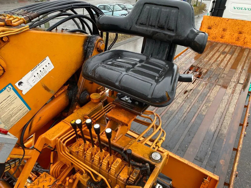 Kaiser KENNIS 14000 ROLLER CRANE HATZ ENGINE - Полуприцеп бортовой/ Платформа: фото 4 Kaiser KENNIS 14000 ROLLER CRANE HATZ ENGINE - Полуприцеп бортовой/ Платформа: фото 4