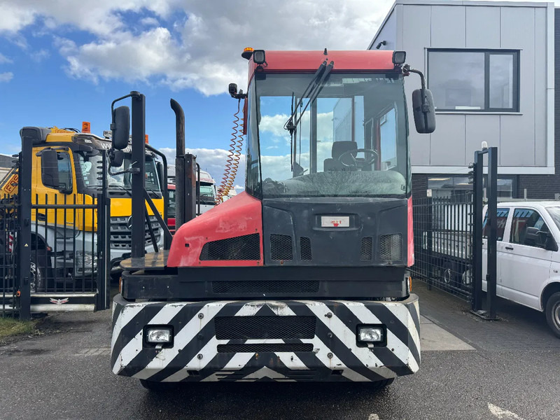 Kalmar TT612D 4X2 - Терминальный тягач: фото 2 Kalmar TT612D 4X2 - Терминальный тягач: фото 2
