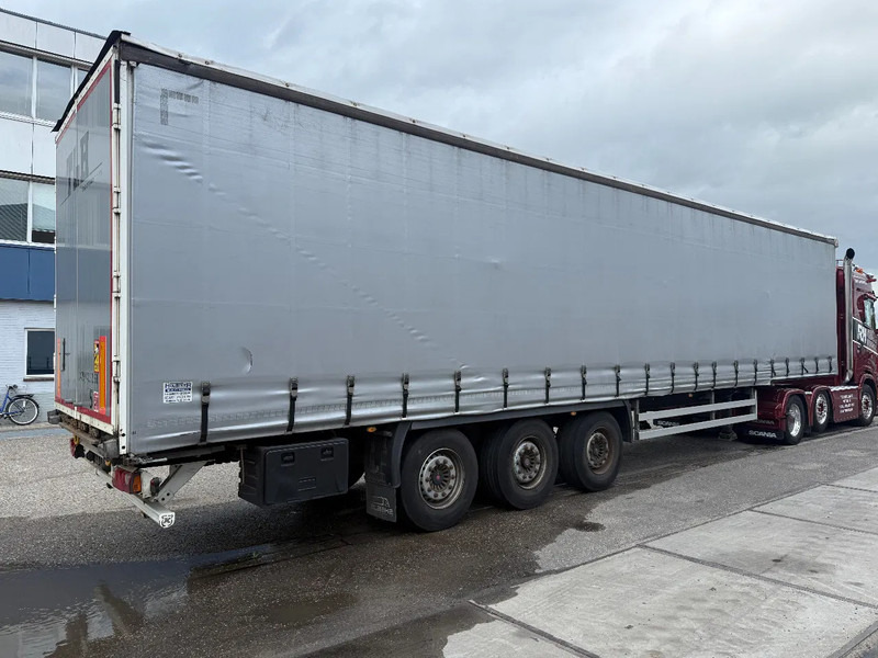 Kässbohrer XS - 3 AXLE - SAF + SLIDING ROOF - DISC BRAKES - Тентованный полуприцеп: фото 4 Kässbohrer XS - 3 AXLE - SAF + SLIDING ROOF - DISC BRAKES - Тентованный полуприцеп: фото 4